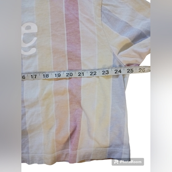 NIKE. Rainbow cropped summer tee. Womens 1X - Picture 6 of 7